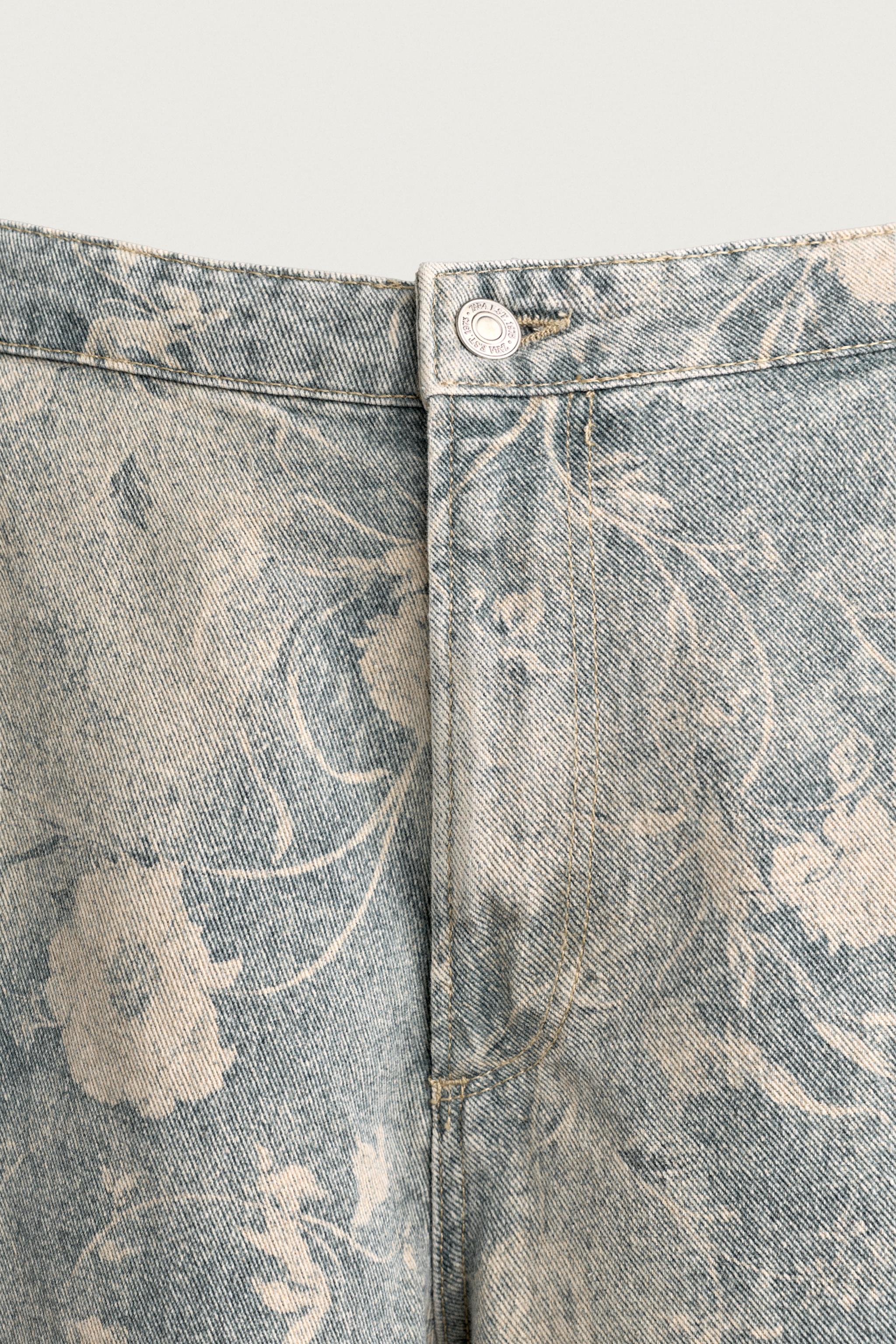 WASHED FLORAL PRINT RELAXED FIT SHORTS